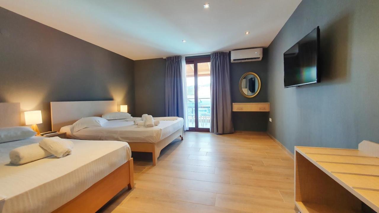 Hotel Viky Sarti Eksteriør billede