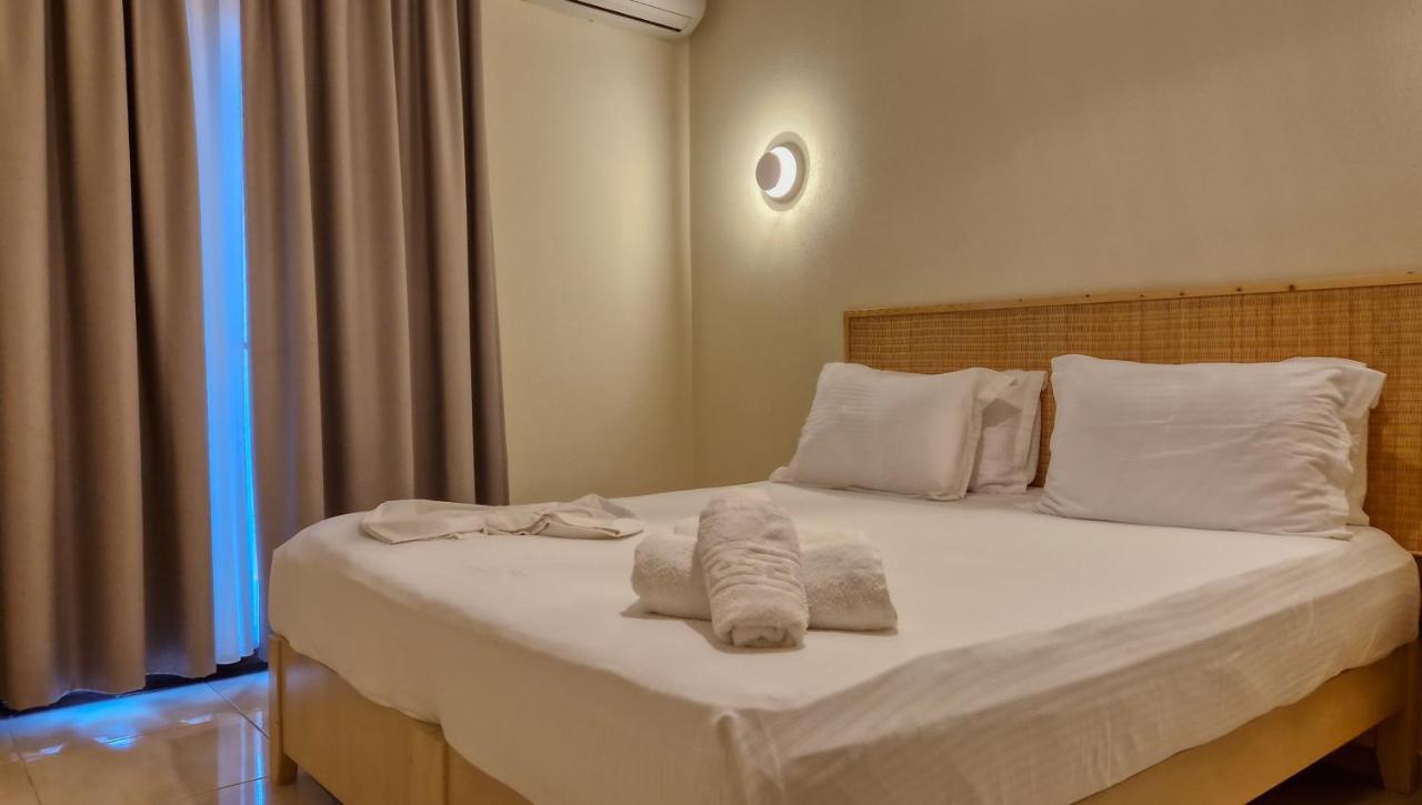Hotel Viky Sarti Eksteriør billede