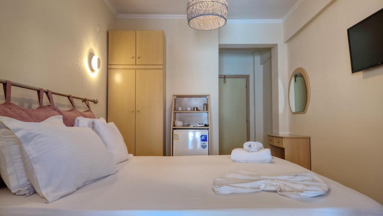 Hotel Viky Sarti Eksteriør billede